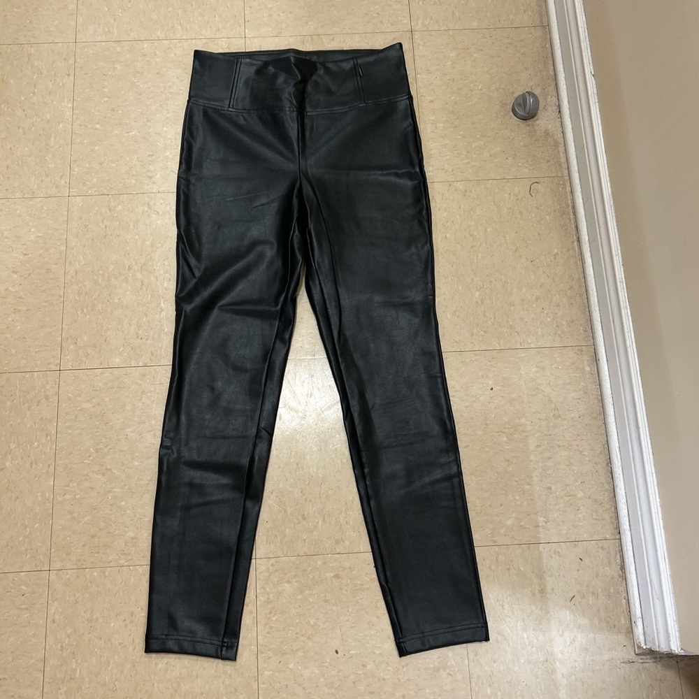 women’s pants